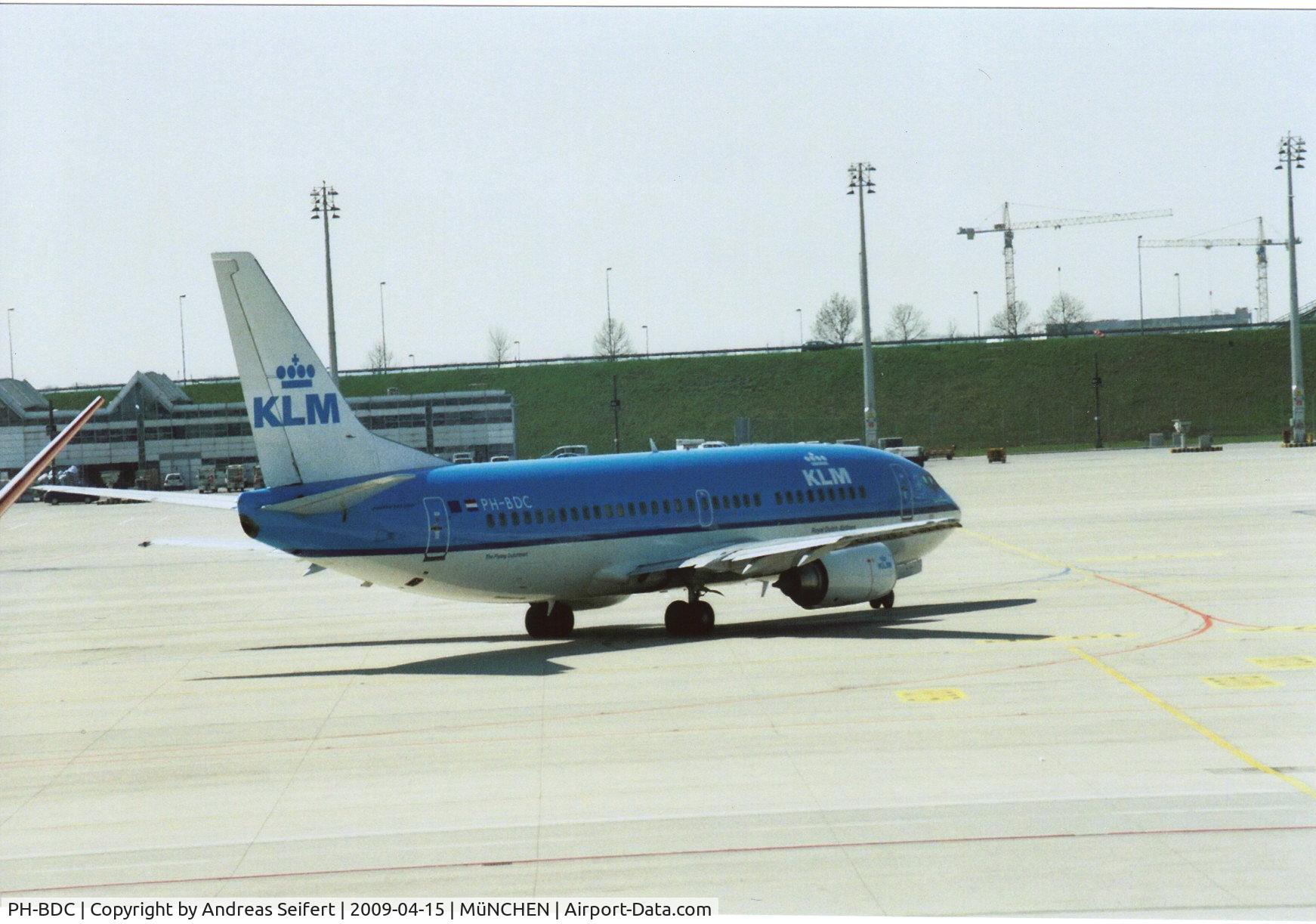 PH-BDC, 1986 Boeing 737-306 C/N 23539, München Flughafen 15.4.2009