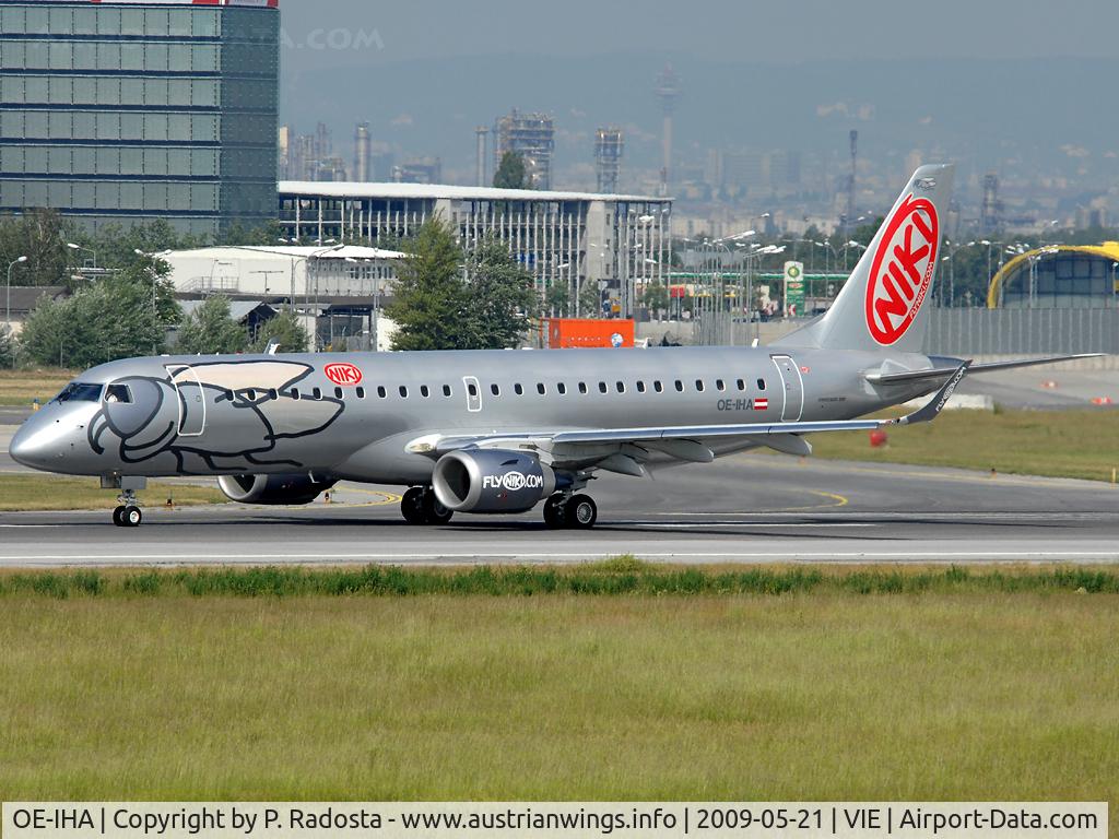OE-IHA, 2009 Embraer 190LR (ERJ-190-100LR) C/N 19000285, Operating VIE-FMO-VIE Flight for Air Berlin today