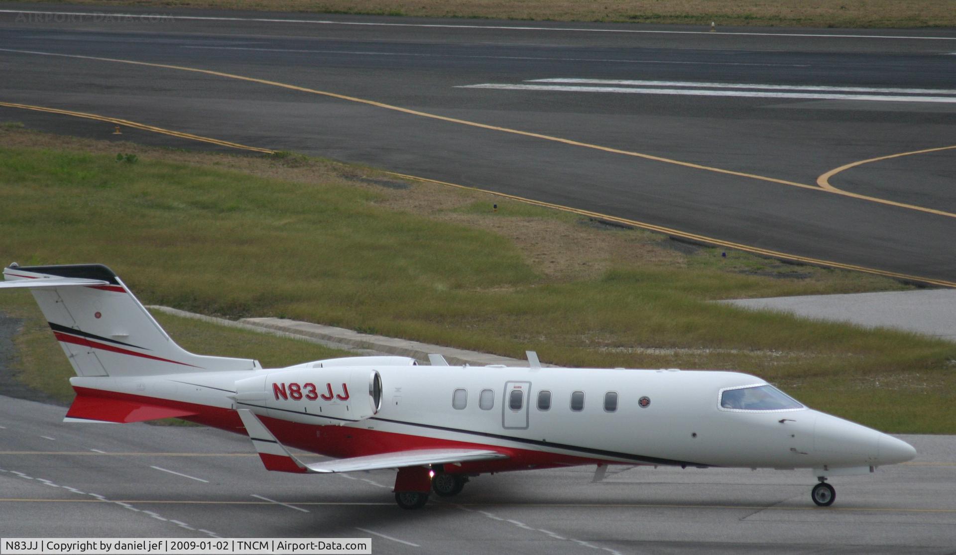 N83JJ, 2007 Learjet 45 C/N 2072, taxing runway 10
