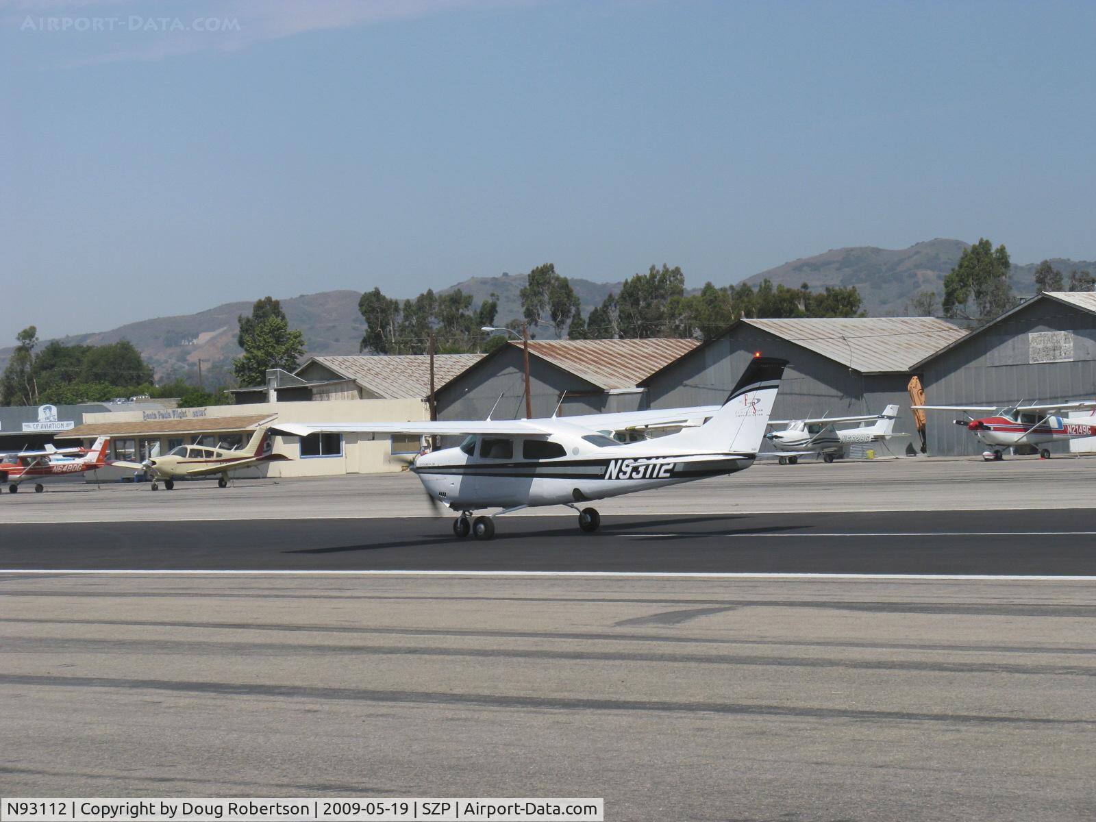 N93112, 1974 Cessna 210L Centurion C/N 21060267, 1974 Cessna 210L CENTURION, Continental IO-520-L 300/285 Hp, takeoff roll Rwy 22