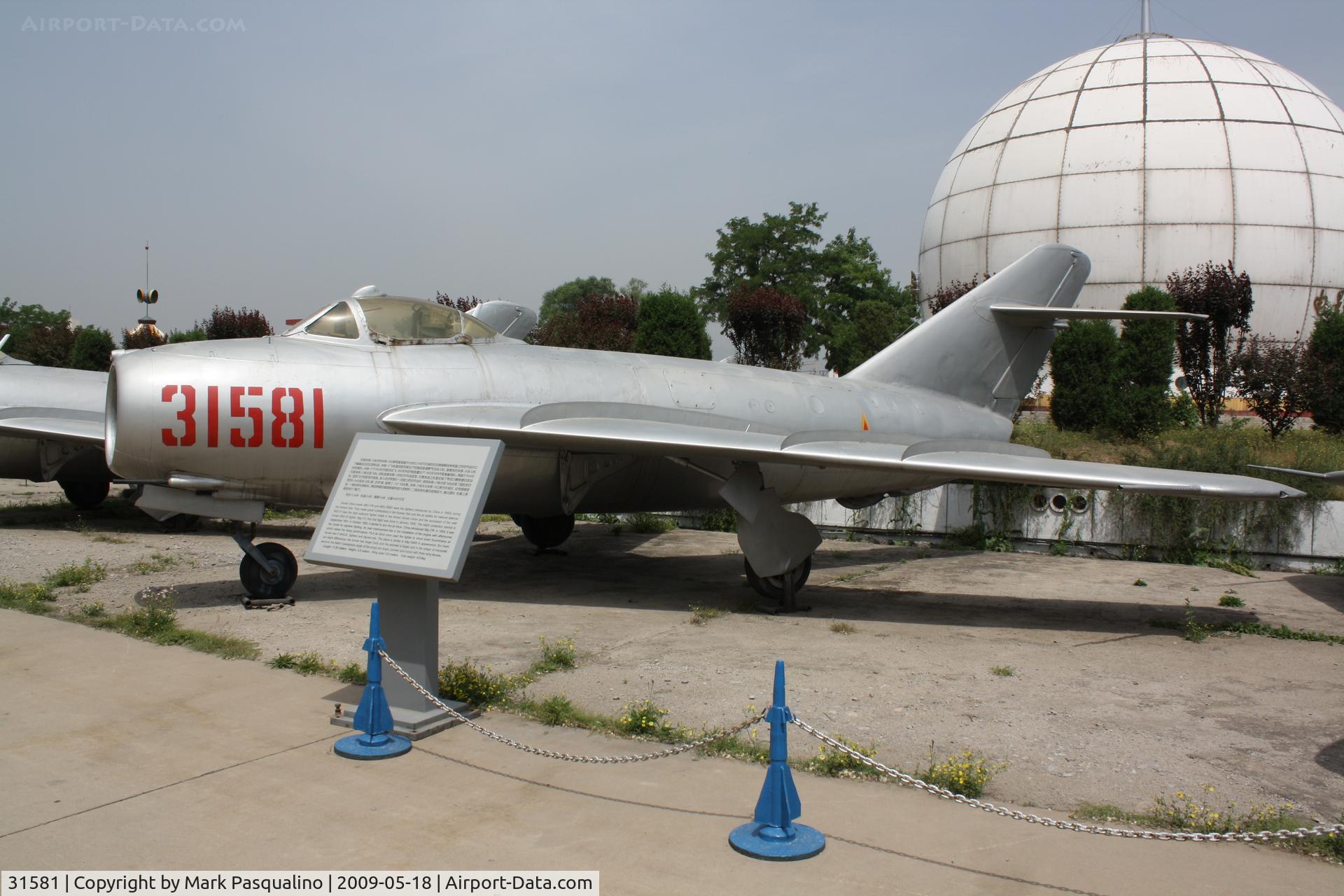 31581, Shenyang J-5 C/N 5738, Shenyang J-5   Located at Datangshan, China