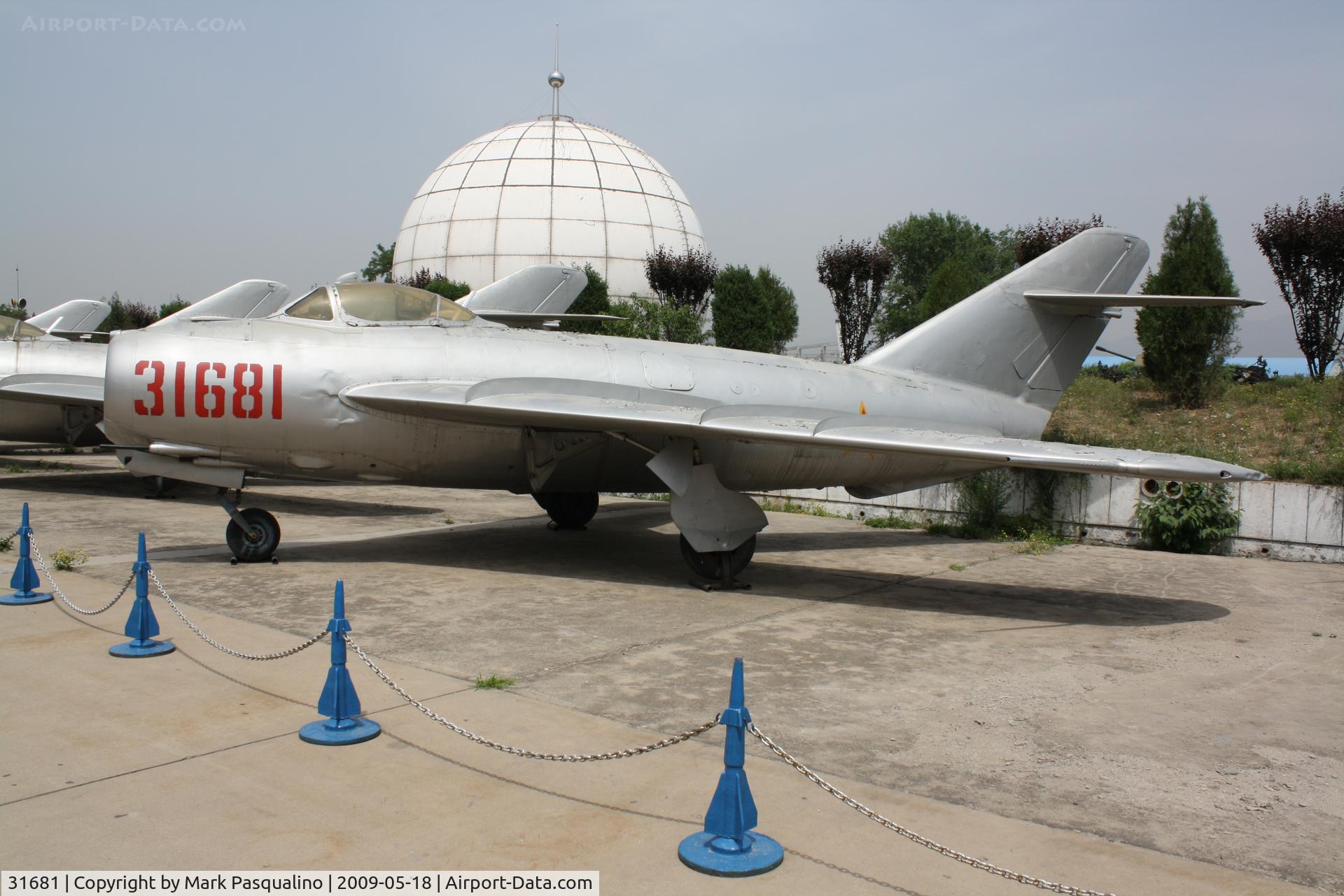 31681, Shenyang J-5 C/N 5835, Shenyang J-5   Located at Datangshan, China