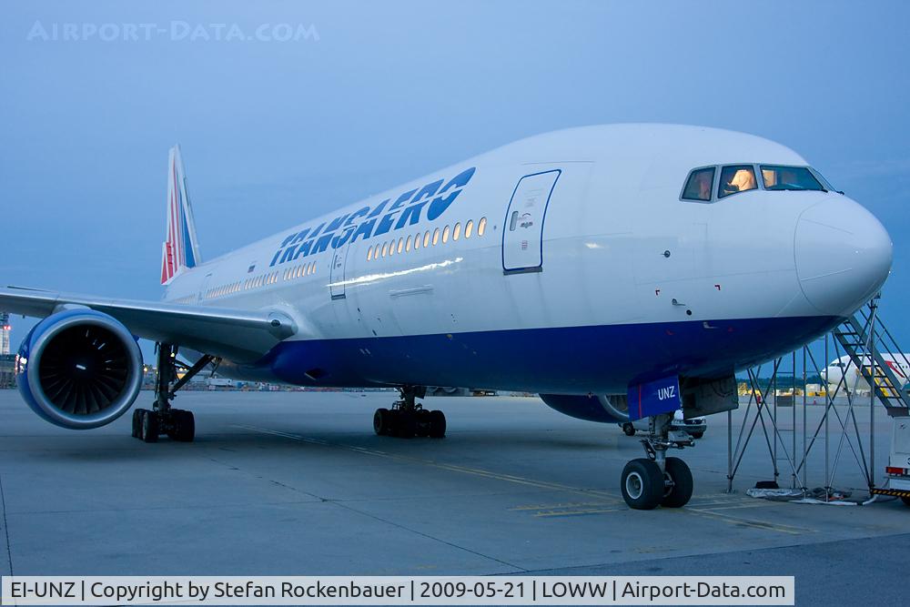 EI-UNZ, 1995 Boeing 777-222 C/N 26925, Tranaero B777.