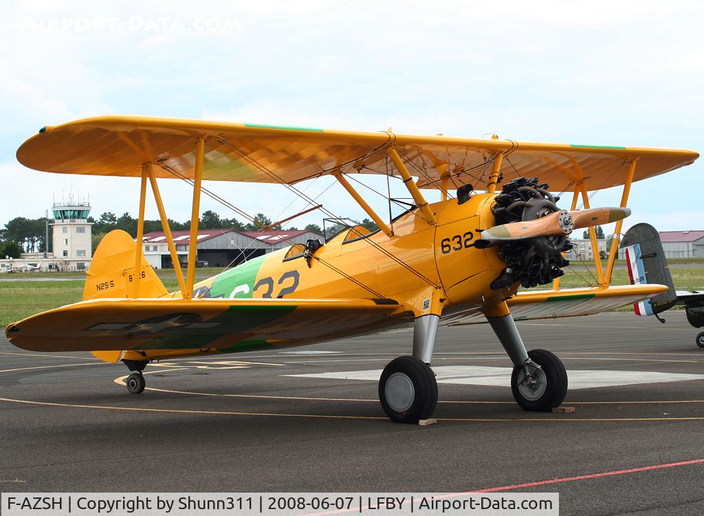 F-AZSH, 1943 Boeing A75N1 C/N 75-8726, Used as a demo aircraft during LFBY Open Day 2008