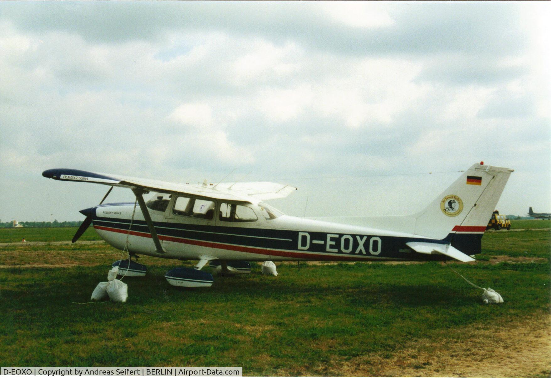 D-EOXO, Reims F172N Skyhawk C/N 1708, Berlin ILA 2000