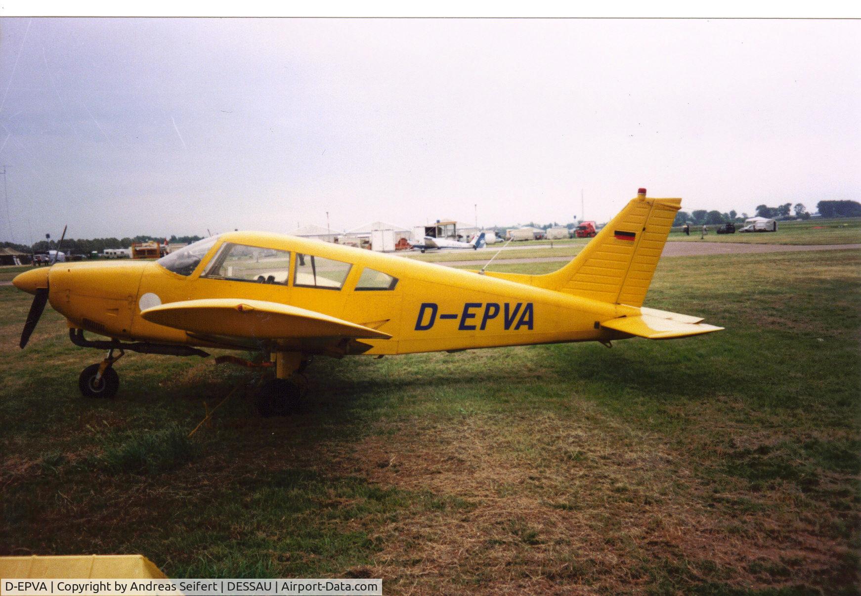 D-EPVA, 1973 Piper PA-28-180 Cherokee C/N 28-7305352, Dessau 2000