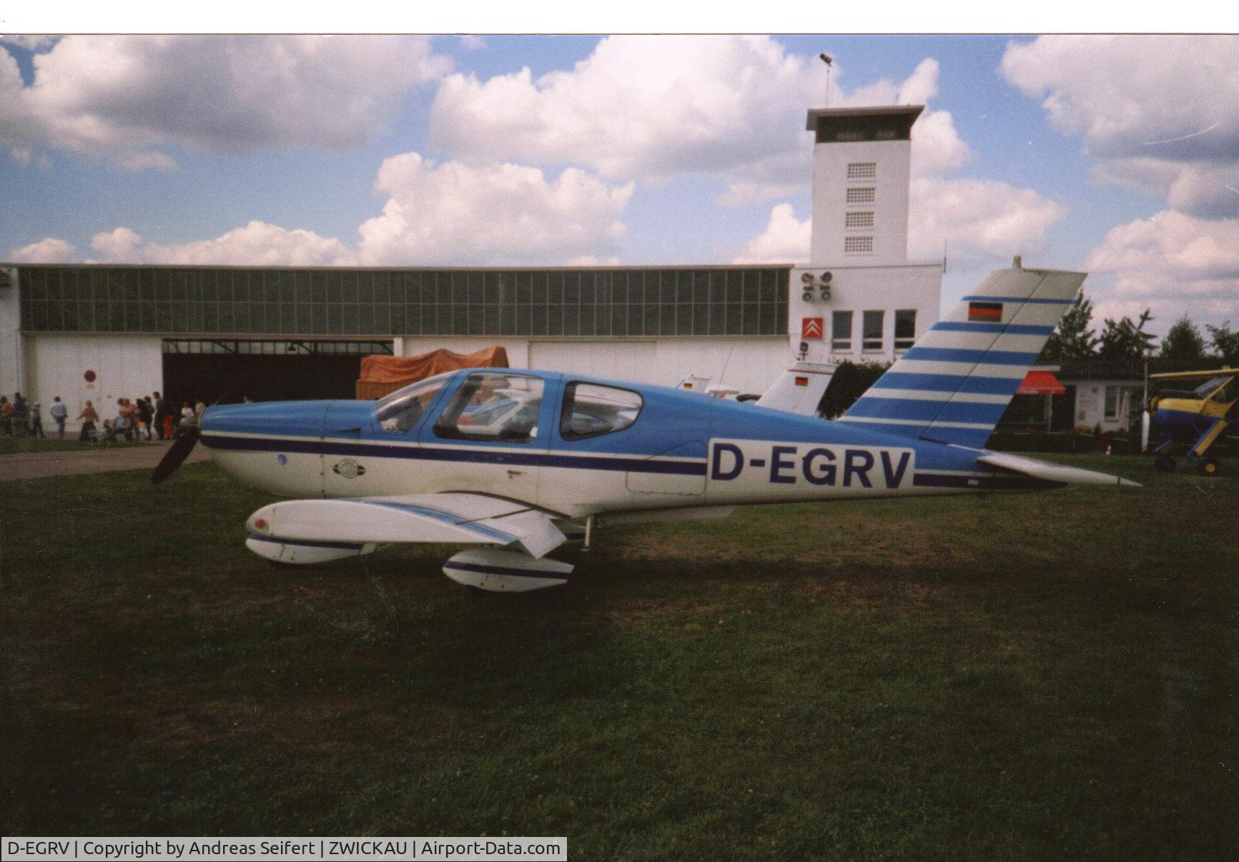 D-EGRV, Socata TB-10 Tobago C/N 64, Zwickau 2000