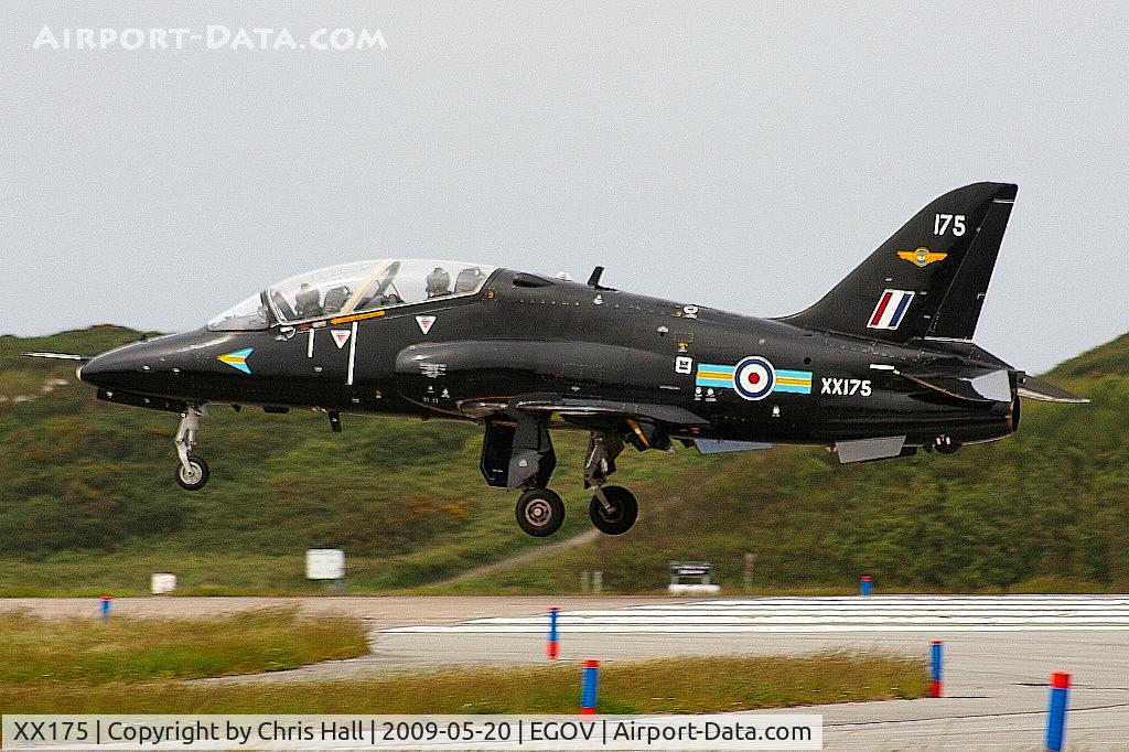 XX175, 1977 Hawker Siddeley Hawk T.1 C/N 022/312022, RAF No 4 FTS/208(R) Sqn