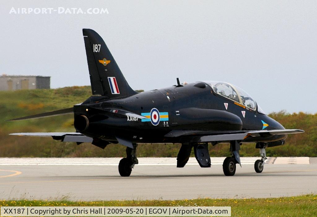 XX187, 1977 Hawker Siddeley Hawk T.1A C/N 034/312034, RAF No 4 FTS/208(R) Sqn