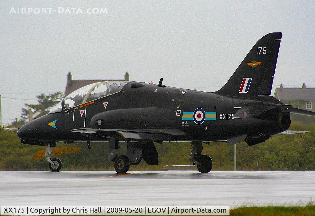 XX175, 1977 Hawker Siddeley Hawk T.1 C/N 022/312022, RAF No 4 FTS/208(R) Sqn