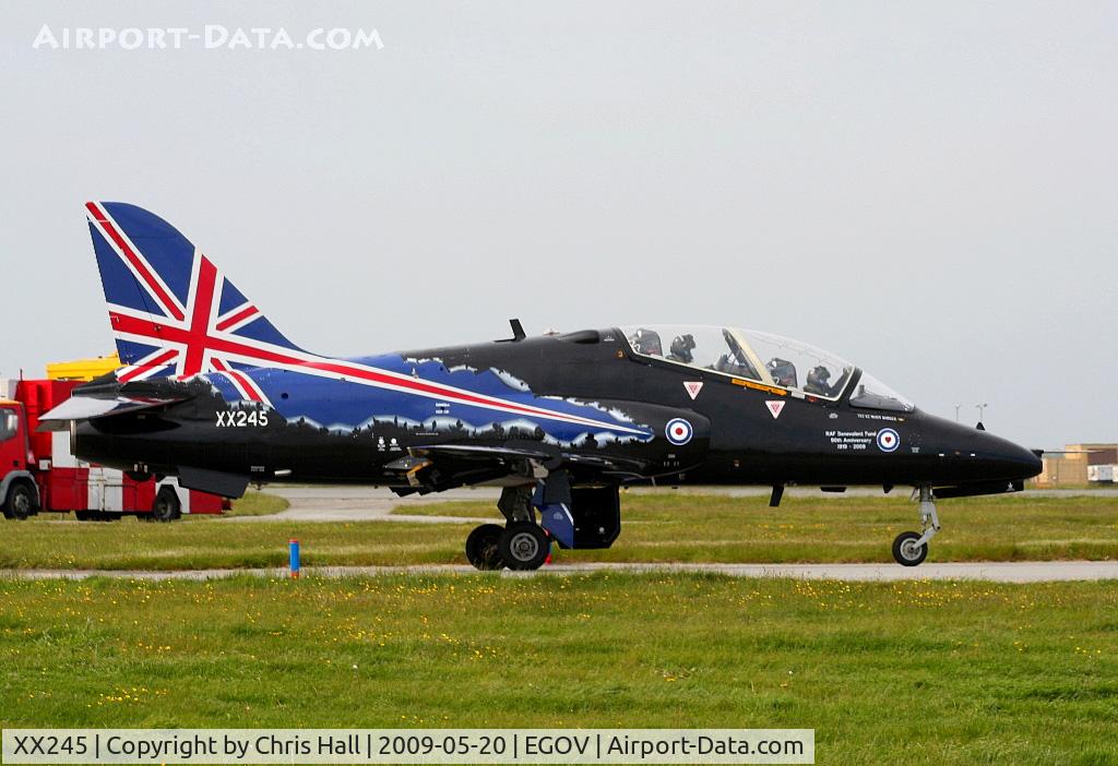 XX245, 1978 Hawker Siddeley Hawk T.1 C/N 081/312081, RAF No 4 FTS/208(R) Sqn in the 2009 Hawk Display Team livery