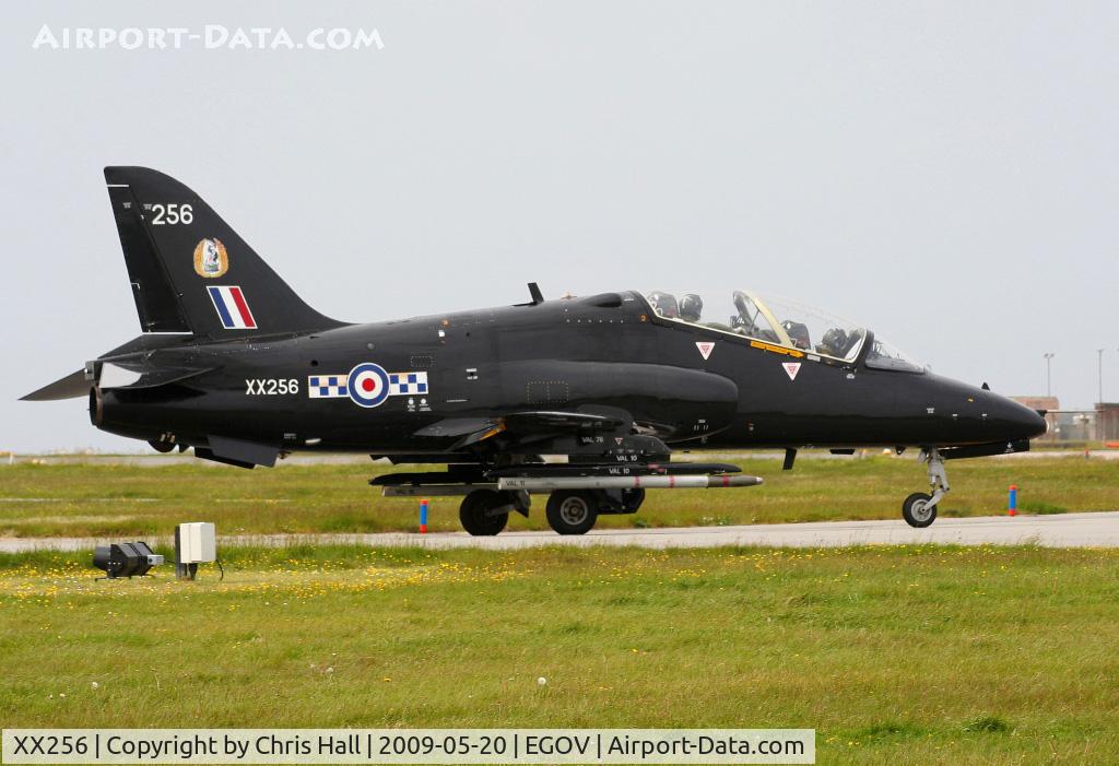 XX256, 1978 Hawker Siddeley Hawk T.1A C/N 092/312092, RAF No 4 FTS/208(R) Sqn