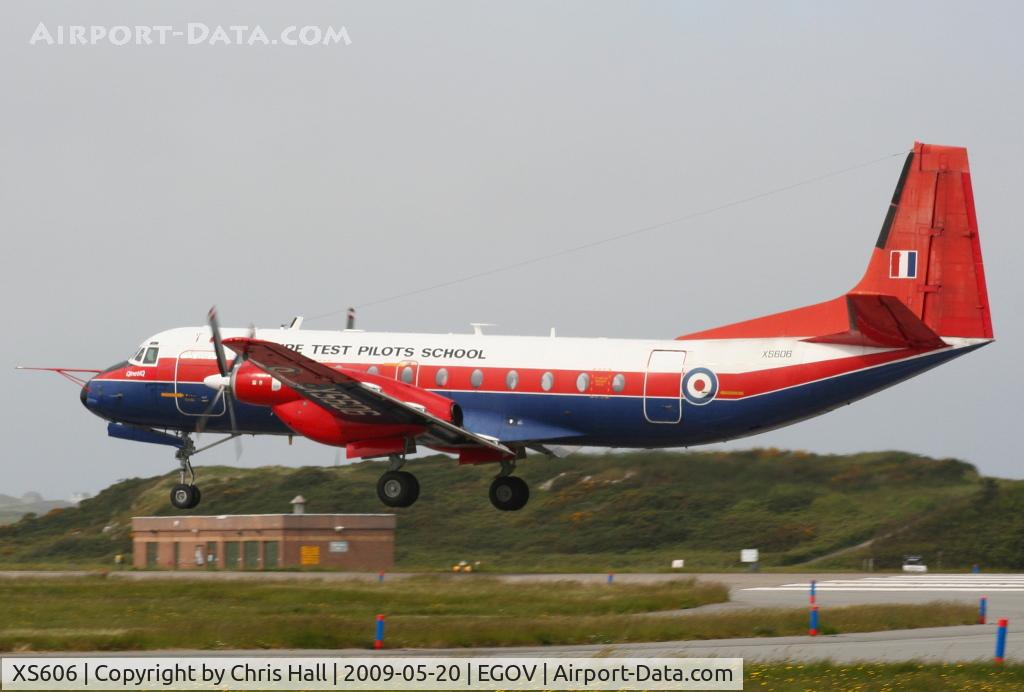 XS606, 1966 Hawker Siddeley HS-780 Andover C1 C/N Set 13/BN1, Empire Test Pilots School Hawker Siddeley Andover C.1
