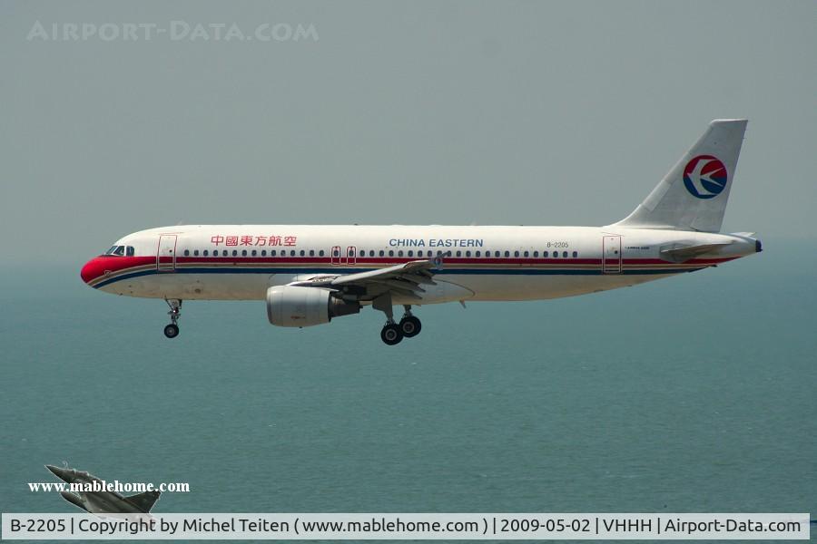 B-2205, 1999 Airbus A320-214 C/N 984, China Eastern Airlines