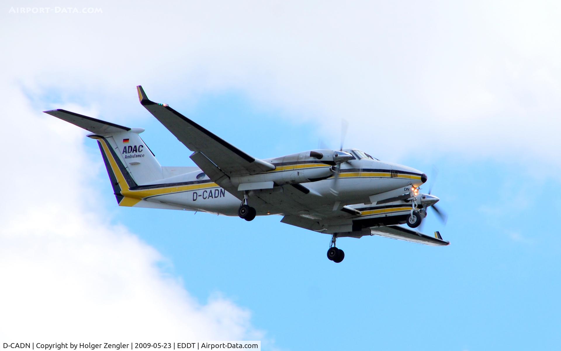 D-CADN, Beech Super King Air 350 C/N FL-101, Ambulance air service of german automobil club ADAC