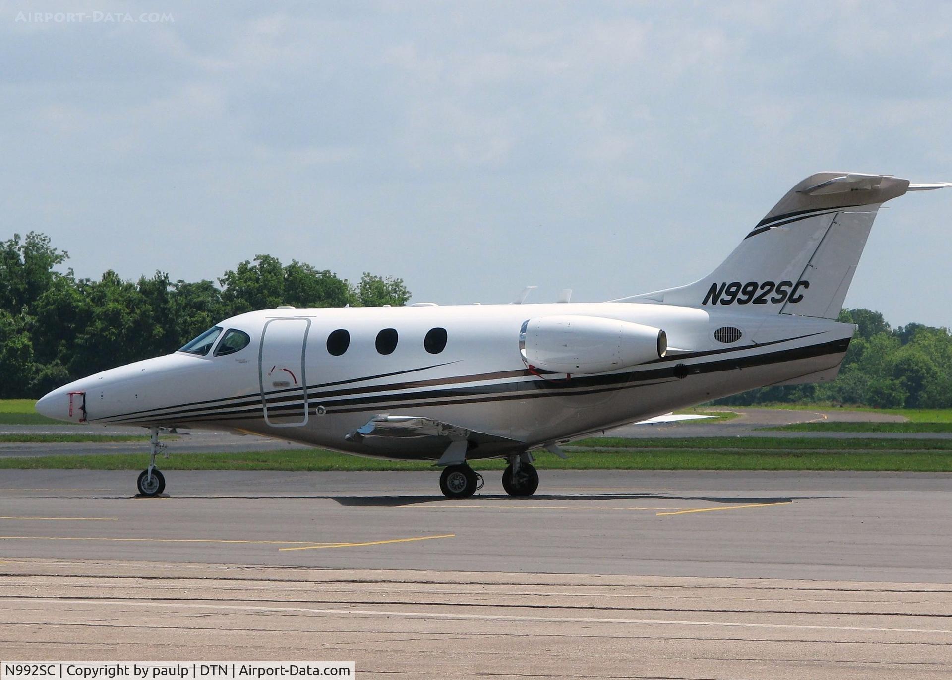 N992SC, 2007 Hawker Beechcraft Corp 390 C/N RB-191, Parked at Downtown Shreveport.