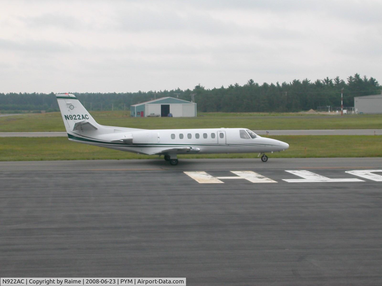 N922AC, 1992 Cessna 560 C/N 560-0187, 1992 Cessna 560 N922AC charter at Plymouth, Massachusetts