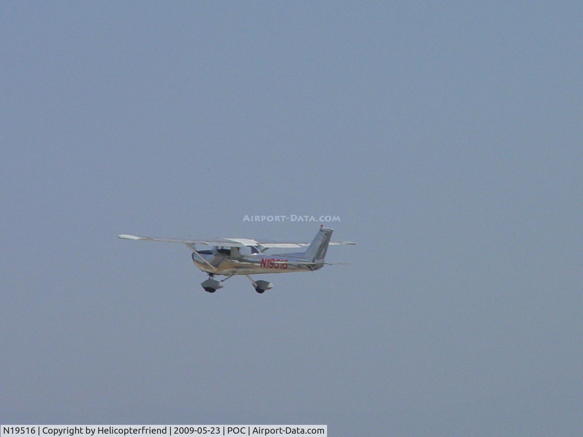 N19516, 1973 Cessna 150L C/N 15074462, Airbourne westbound
