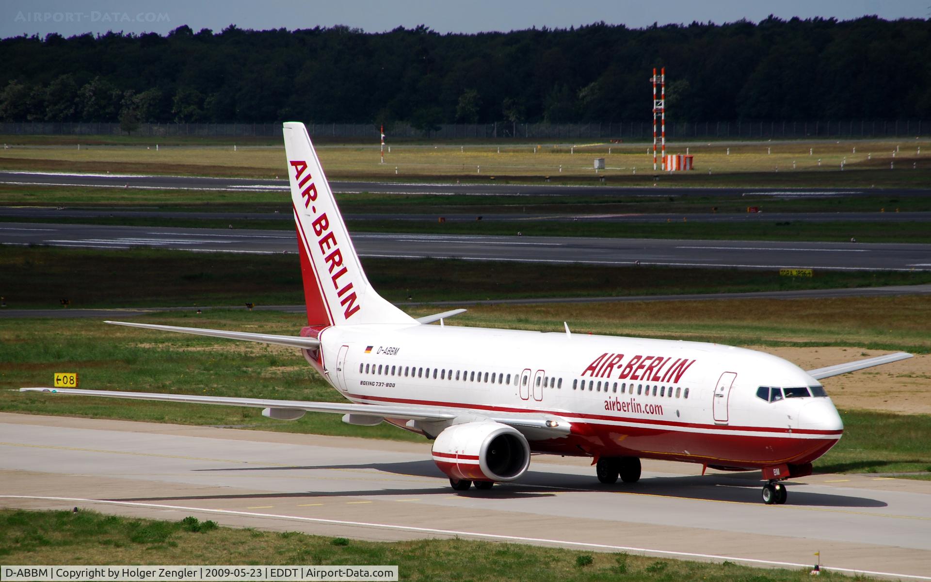 D-ABBM, 1998 Boeing 737-85F C/N 28823, Flight AB 1551 from Ibiza is on the way to parking position