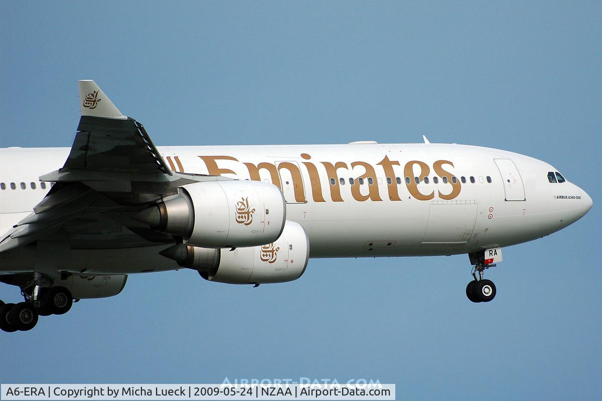 A6-ERA, 2002 Airbus A340-541 C/N 457, On finals