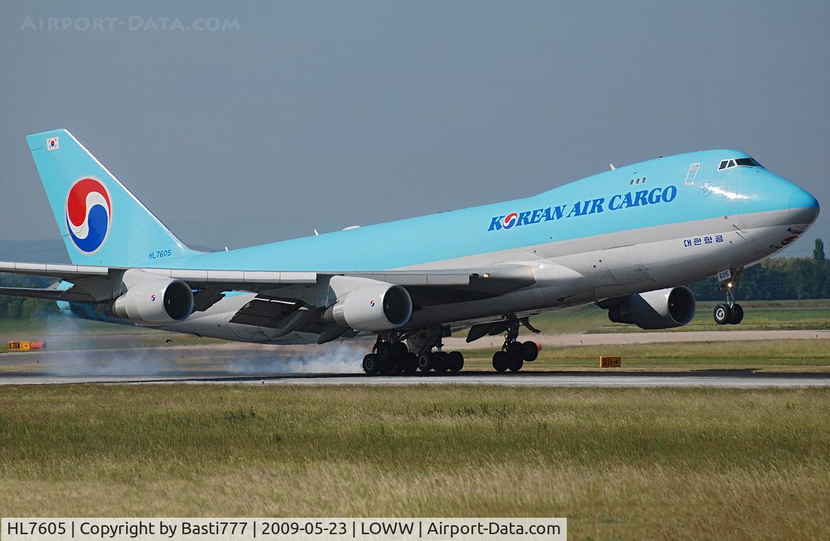 HL7605, 2006 Boeing 747-4B5ERF C/N 35526, Landing on rwy 34