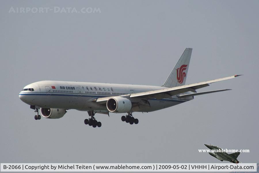 B-2066, 2000 Boeing 777-2J6 C/N 29745, Air China