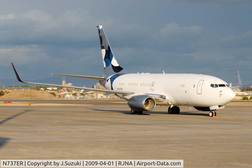 N737ER, 2000 Boeing 737-7CJ BBJ C/N 30754, Parked at Nagoya Komaki airport.