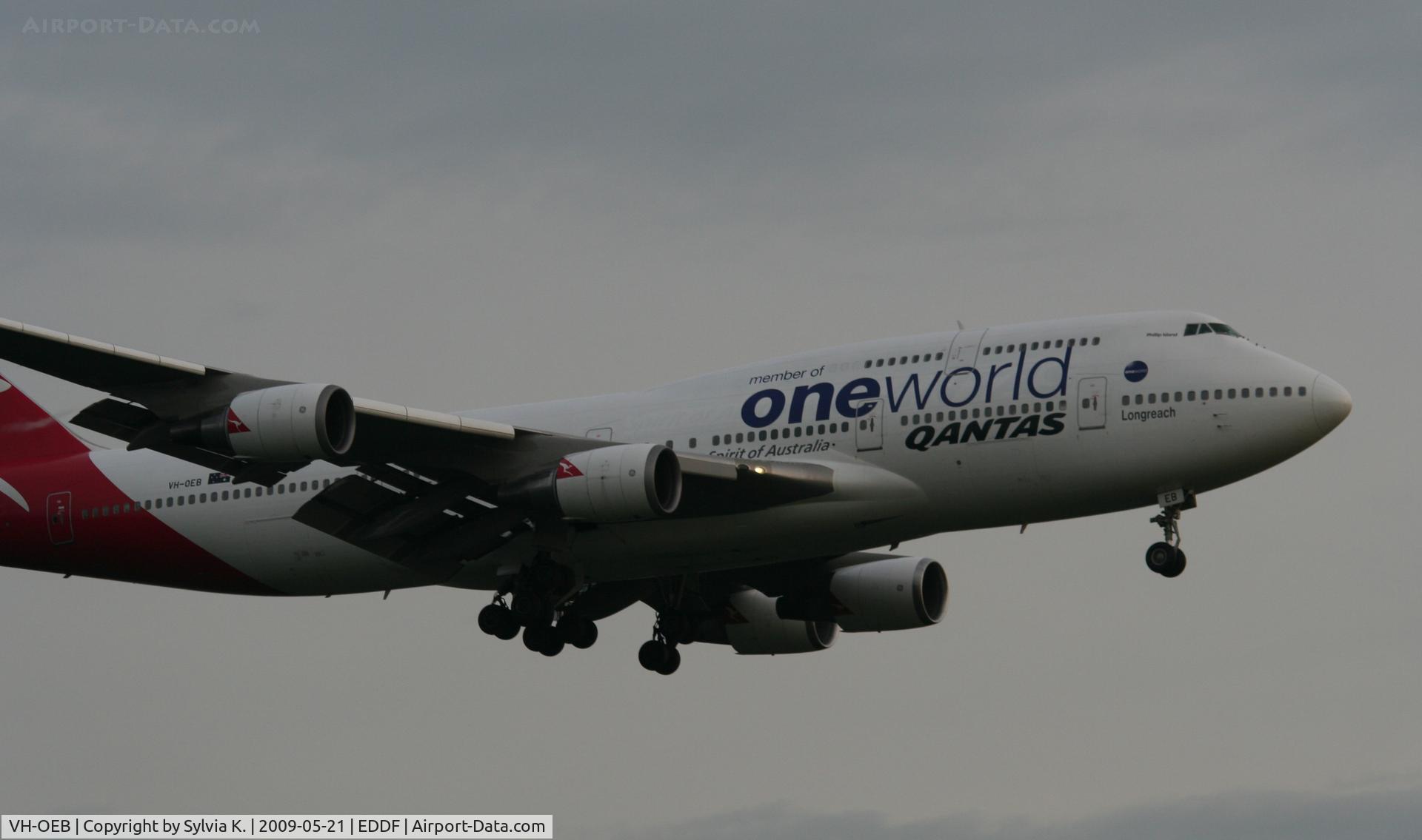 VH-OEB, 1993 Boeing 747-48E C/N 25778, Qantas -One World-