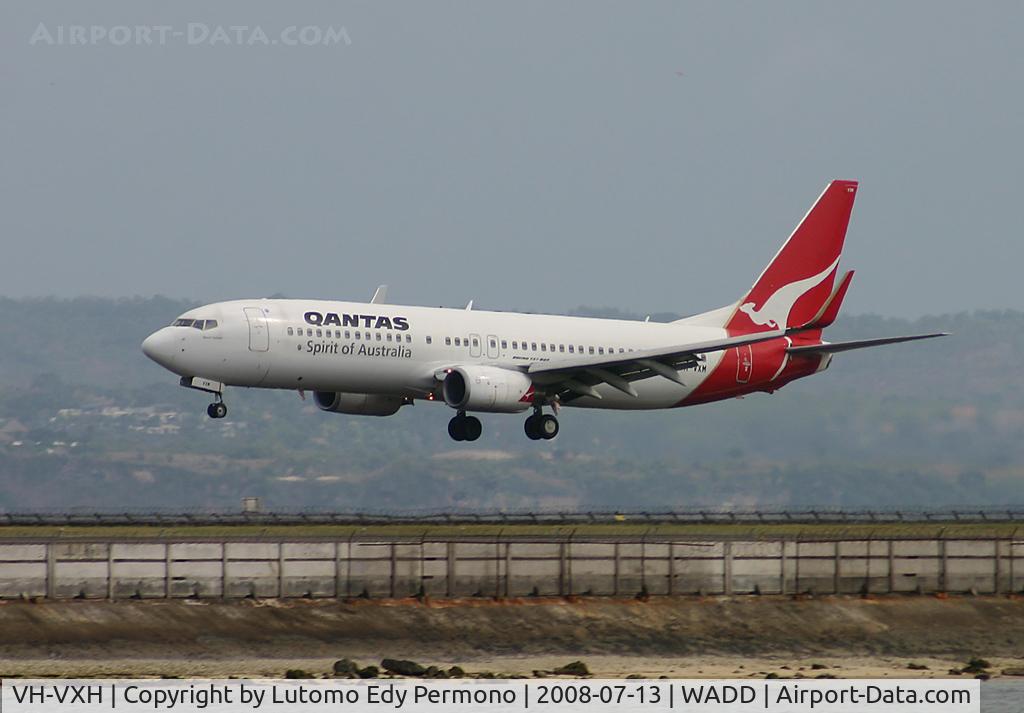 VH-VXH, 2002 Boeing 737-838 C/N 33478, Qantas Airlines