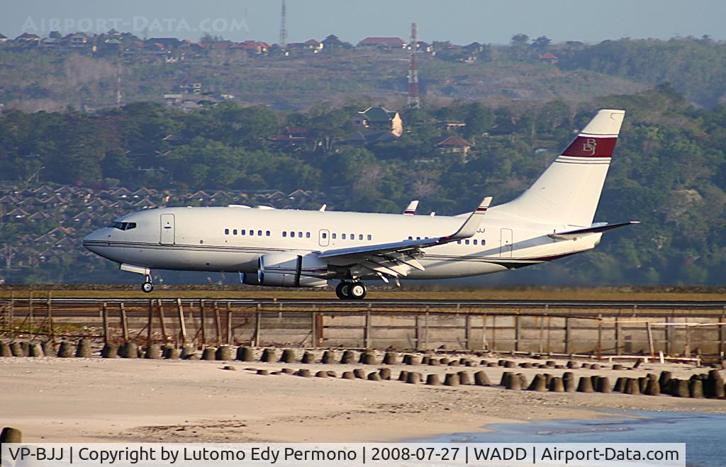 VP-BJJ, 1999 Boeing 737-7BC BBJ C/N 30330, Avenir Bermuda