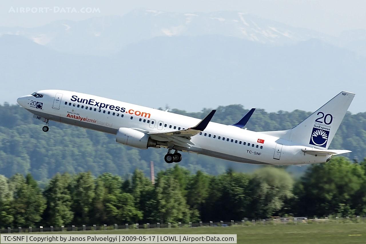 TC-SNF, 2008 Boeing 737-8HC C/N 36529, SunExpress B737-800 take-of LNZ