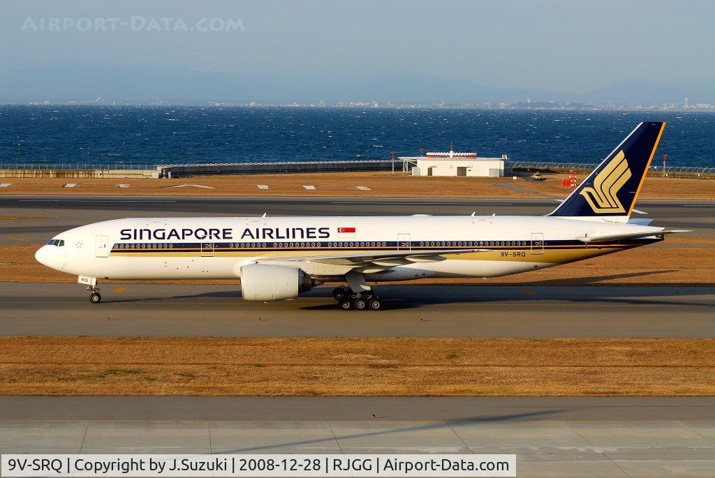 9V-SRQ, 2003 Boeing 777-212/ER C/N 33371, Early morning arrival
