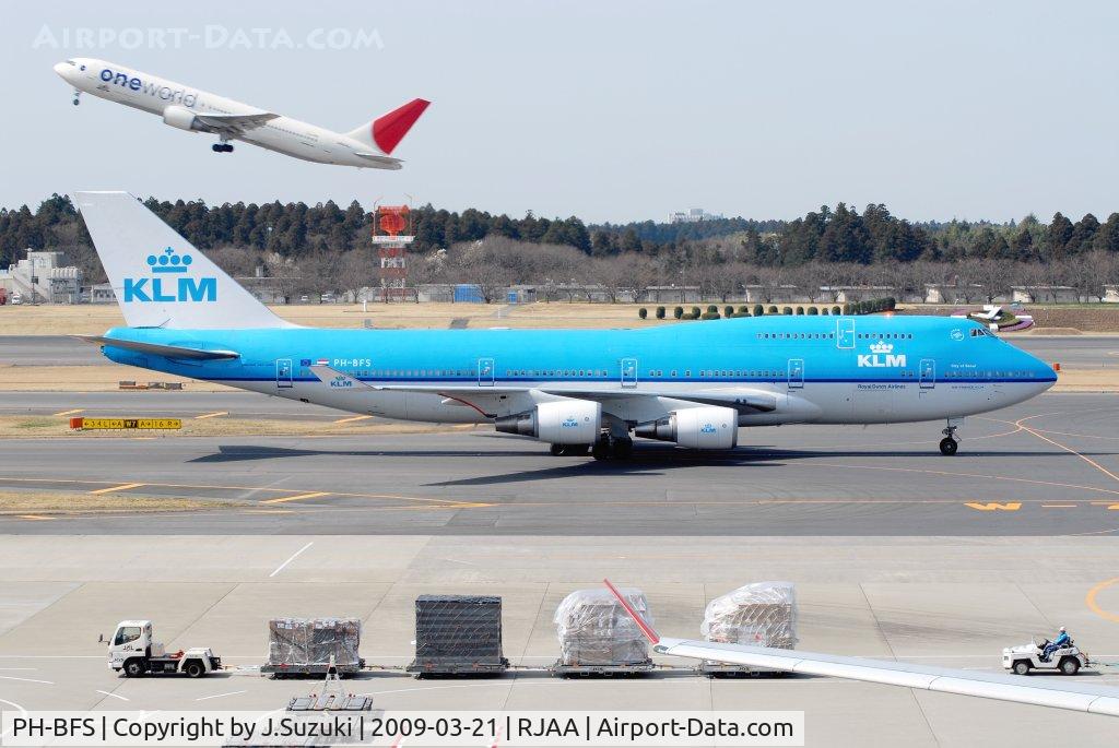 PH-BFS, 1996 Boeing 747-406BC C/N 28195, With JL B763 One World C/S
