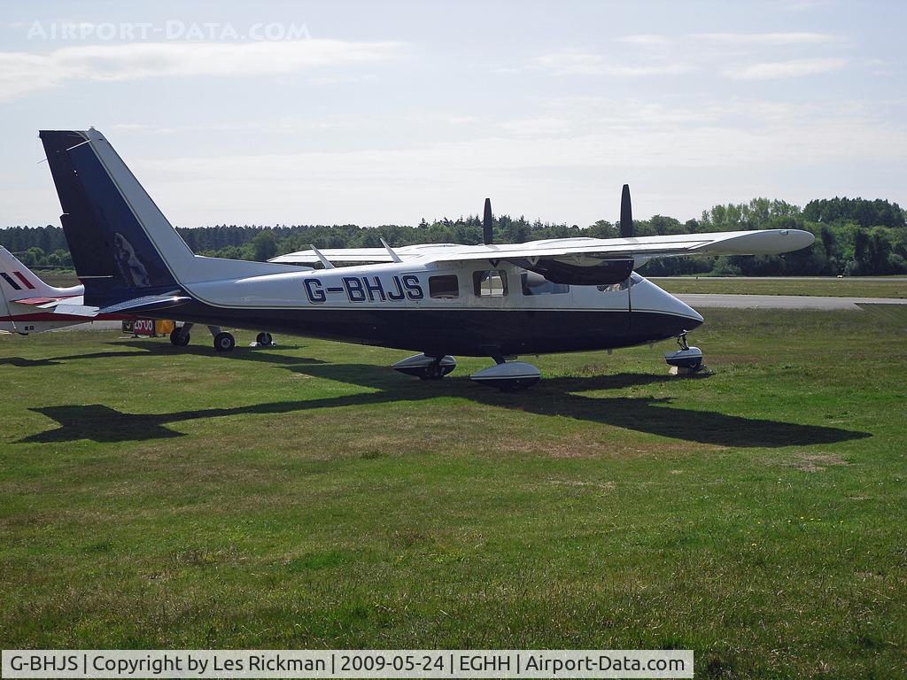 G-BHJS, 1978 Partenavia P-68B C/N 172, Partenavia P68B Victor