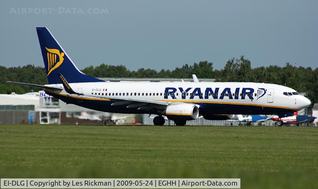EI-DLG, 2006 Boeing 737-8AS C/N 33589, Ryanair Boeing 737-8AS Leaving in the heat.