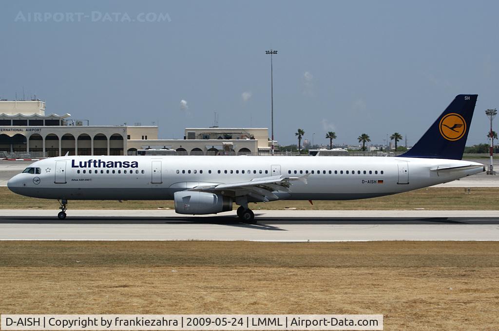 D-AISH, 2007 Airbus A321-231 C/N 3265, Lufthansa [With Fireworks in the background]