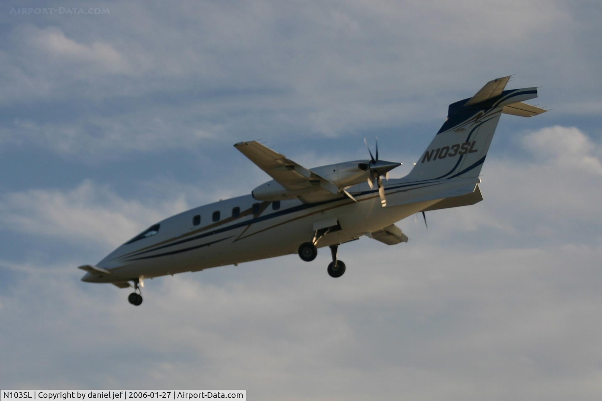 N103SL, 2002 Piaggio P-180 Avanti C/N 1059, Landing 10