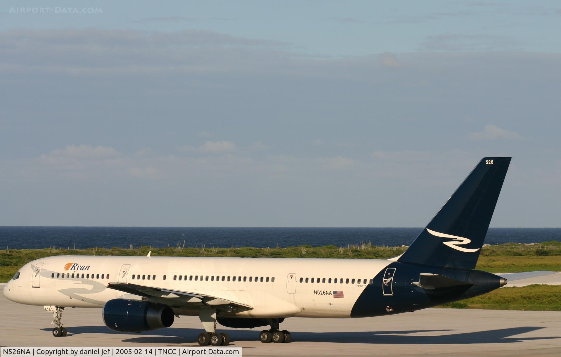 N526NA, 1990 Boeing 757-236 C/N 24794, taking off
