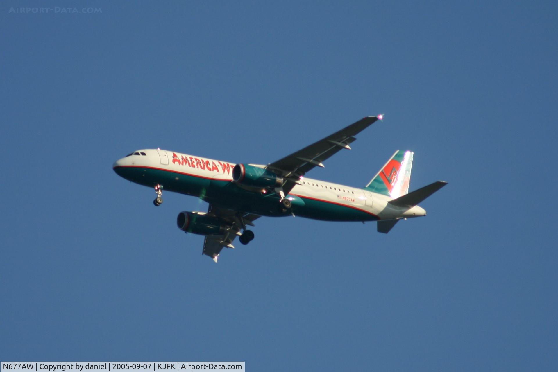 N677AW, 2005 Airbus A320-232 C/N 2430, Landing