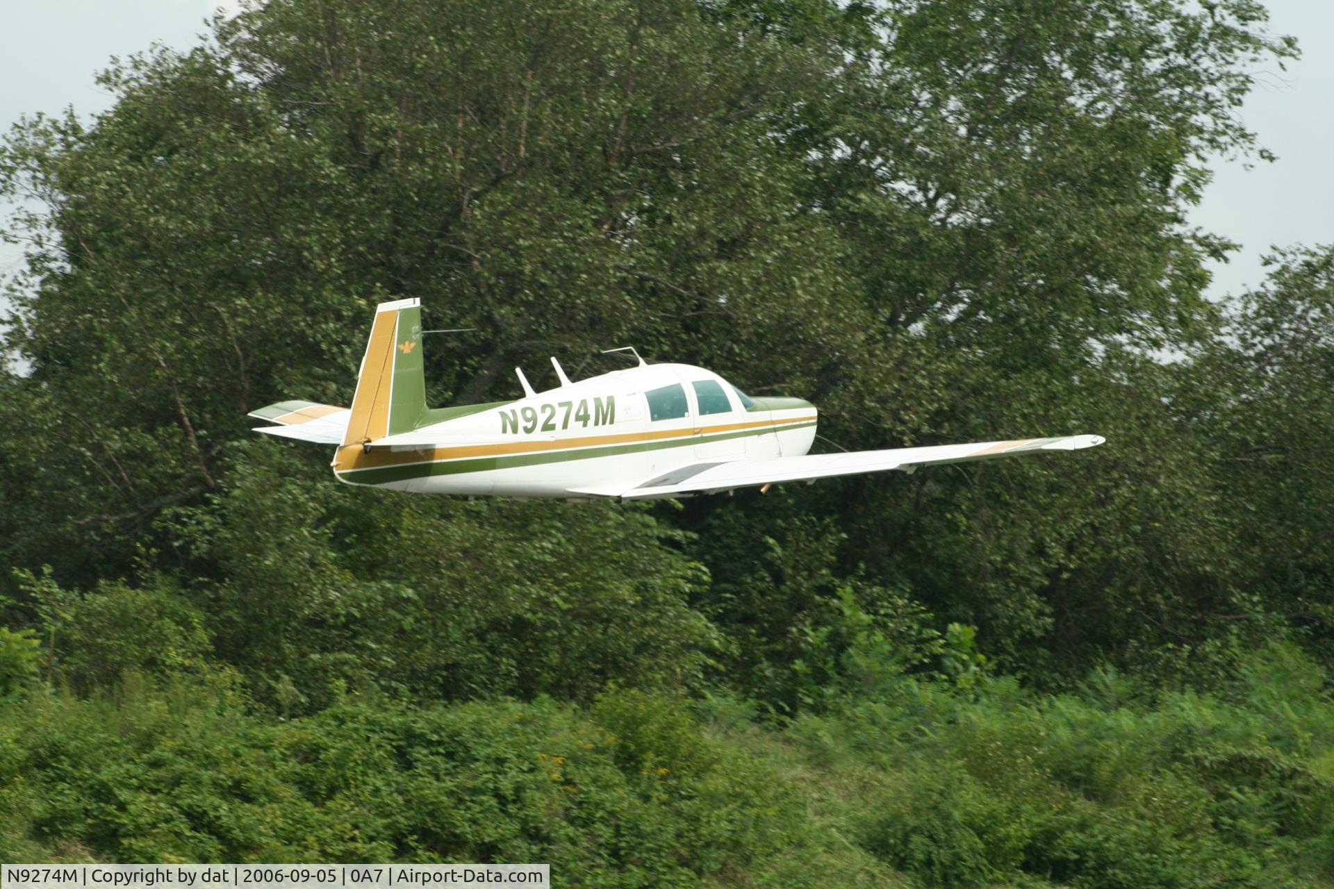 N9274M, 1966 Mooney M20E C/N 1213, gear-up just after takeoff rwy 15