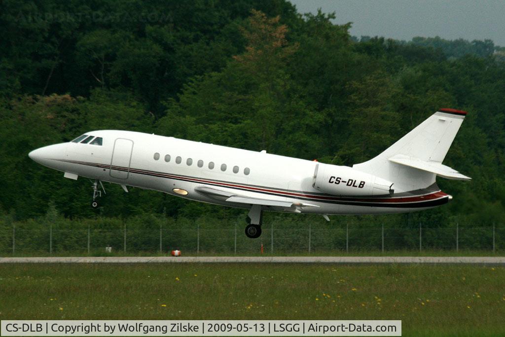 CS-DLB, 2006 Dassault Falcon 2000EX C/N 80, visitor