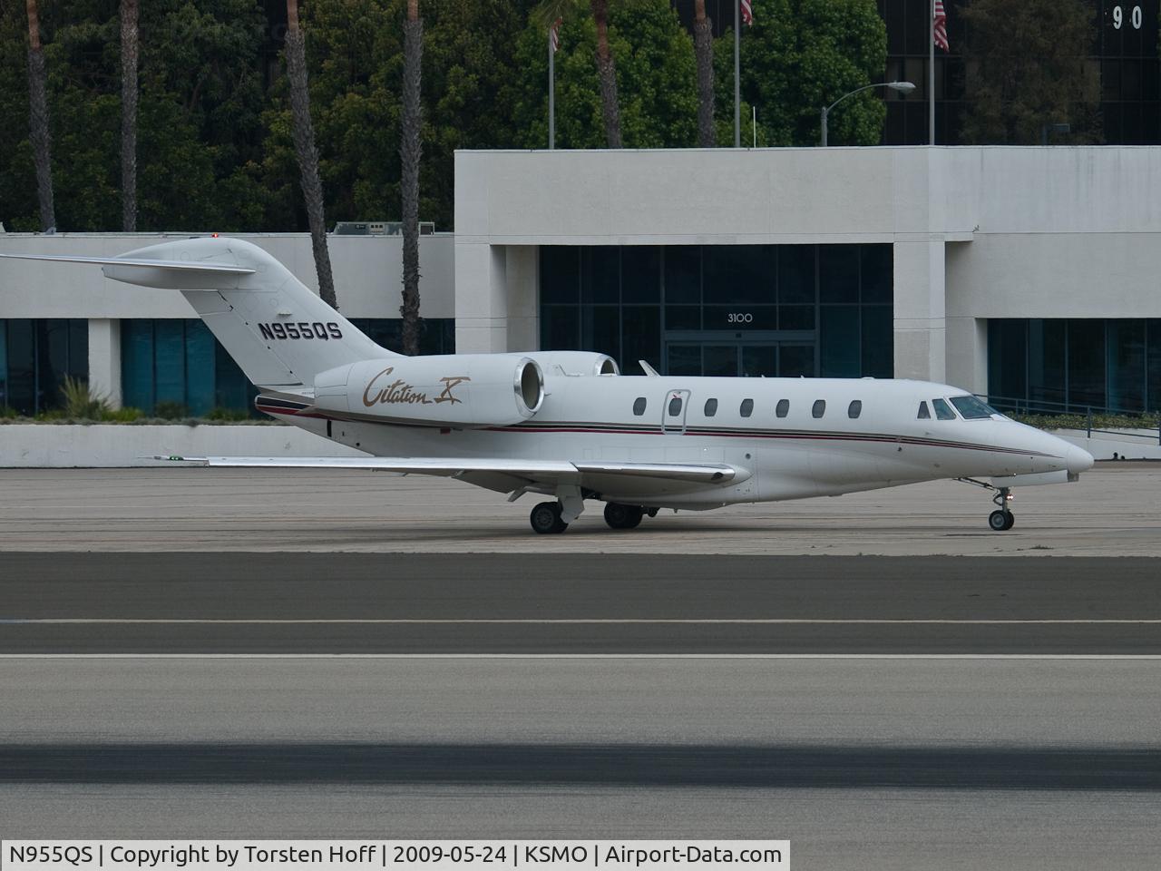 N955QS, 1998 Cessna 750 Citation X Citation X C/N 750-0055, N955QS taxiing