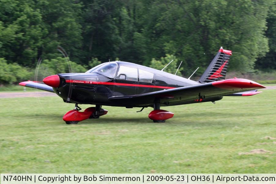 N740HN, 1967 Piper PA-28-235 Cherokee C/N 28-10887, Departing Riverside breakfast fly-in at Zanesville, Ohio