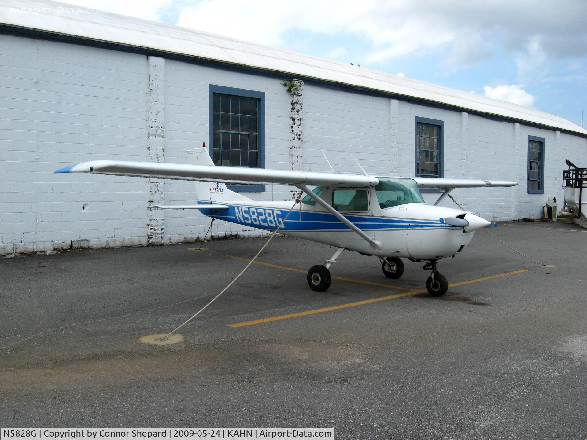 N5828G, 1969 Cessna 150K C/N 15071328, C150 Trainer