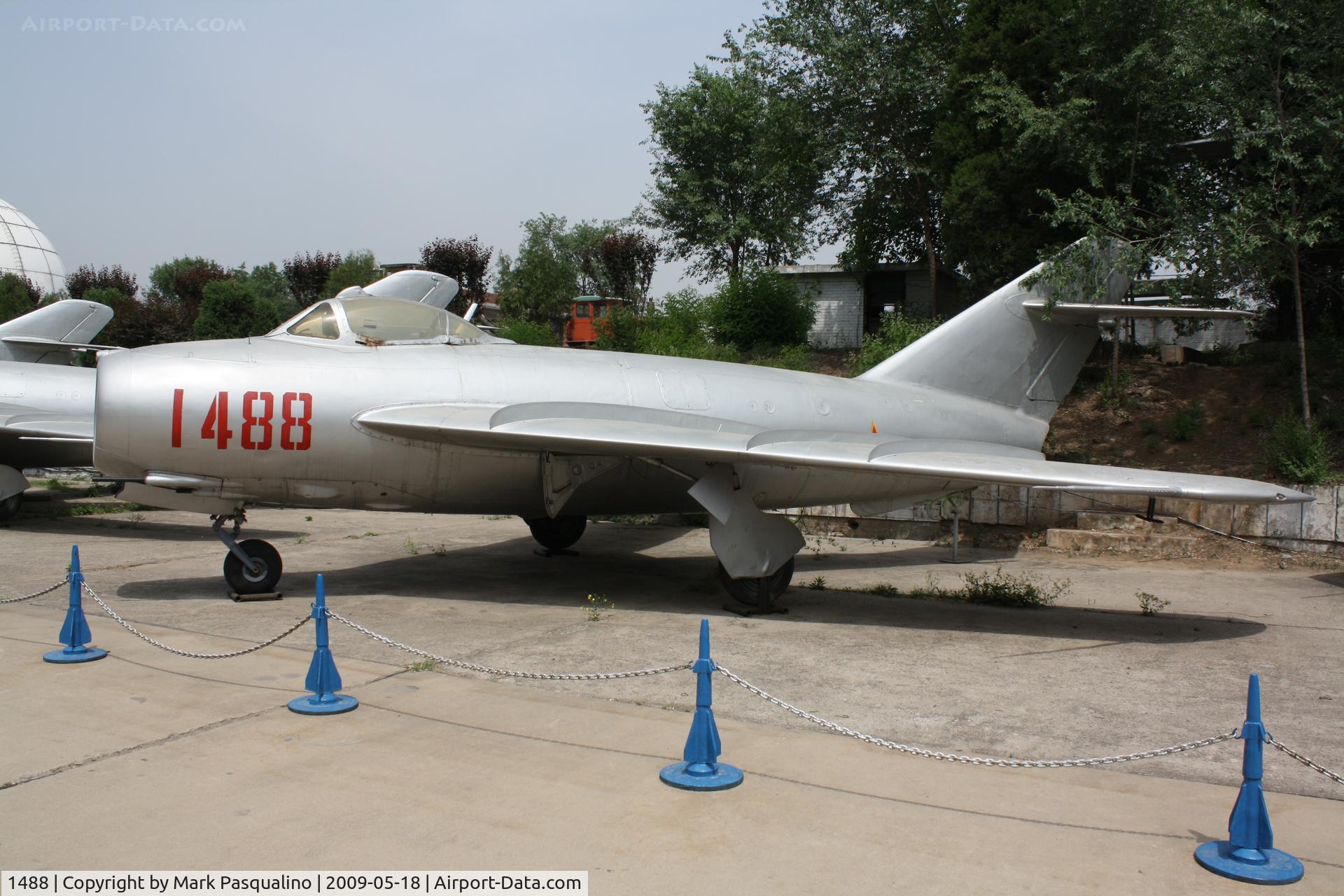 1488, Shenyang J-5 C/N 5825, Shenyang J-5   Located at Datangshan, China