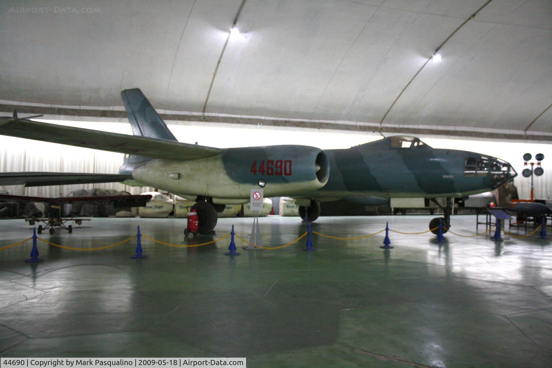 44690, Harbin H-5 C/N H502608, Harbin H-5  Located at Datangshan, China