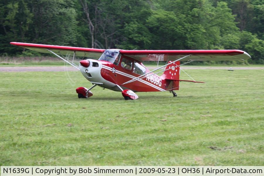 N1639G, 1968 Champion 7KCAB C/N 115, Riverside breakfast fly-in at Zanesville, Ohio