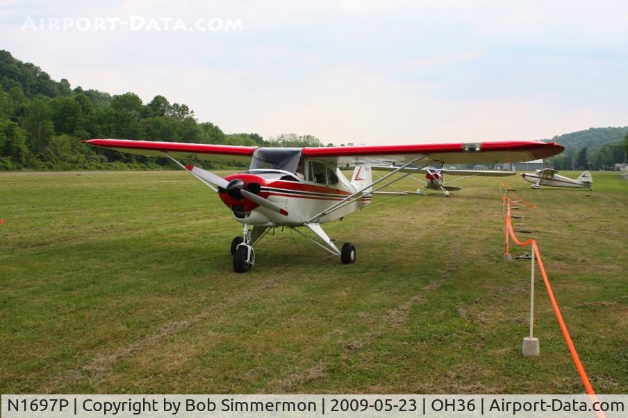 N1697P, 1954 Piper PA-22 C/N 22-2483, Riverside breakfast fly-in at Zanesville, Ohio
