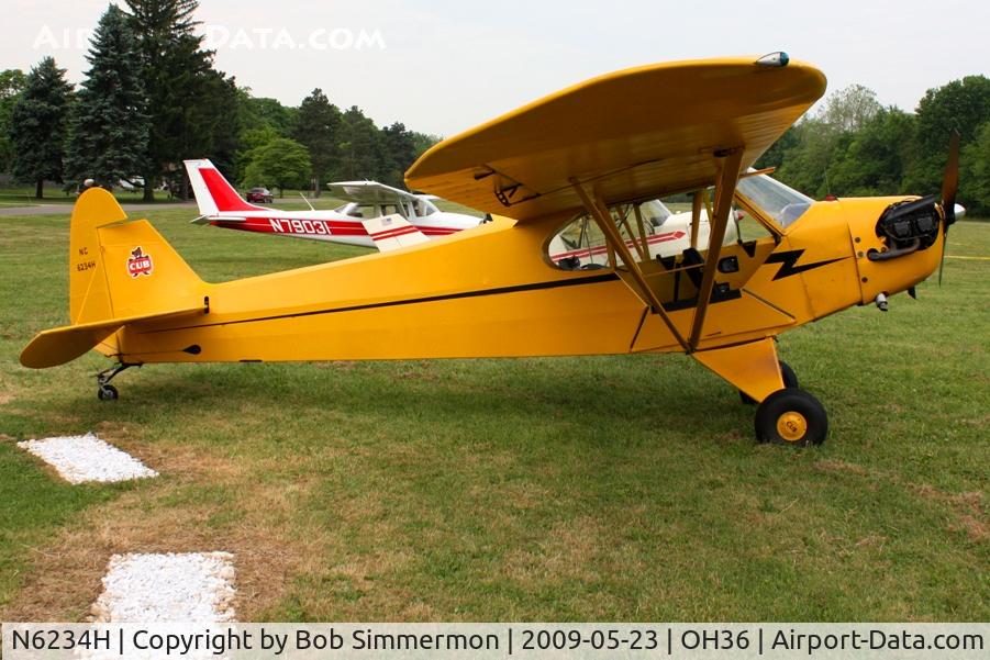 N6234H, 1946 Piper J3C-65 Cub C/N 19408, Riverside breakfast fly-in at Zanesville, Ohio