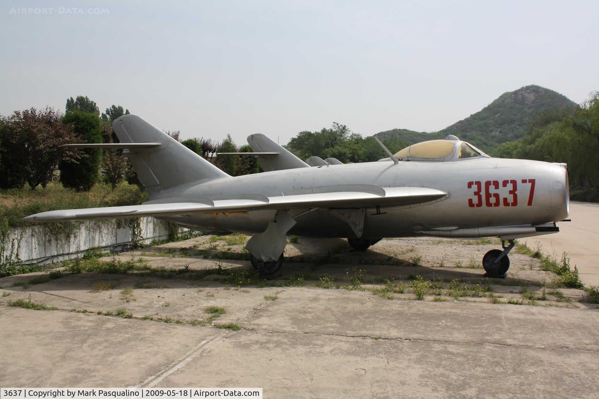 3637, Shenyang J-5 C/N 2231, Shenyang J-5   Located at Datangshan, China